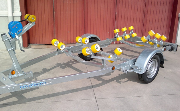 Rimorchi per trasporto barche | Novatecno